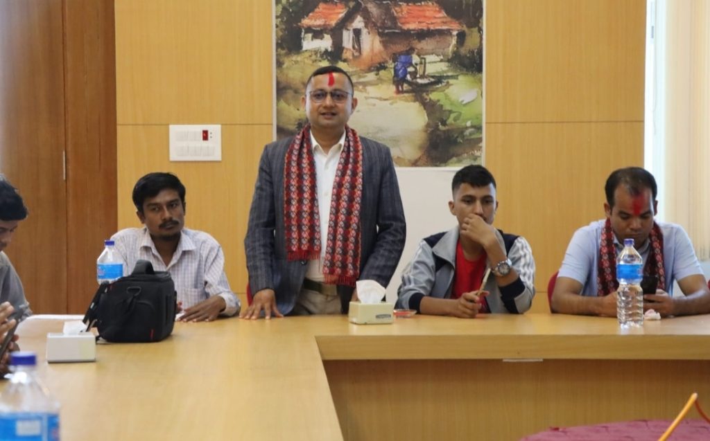 गाउघरमा वाइसीएल भन्नासाथ डराउने अवस्था अब हट्छ : अध्यक्ष पुष्प ओली